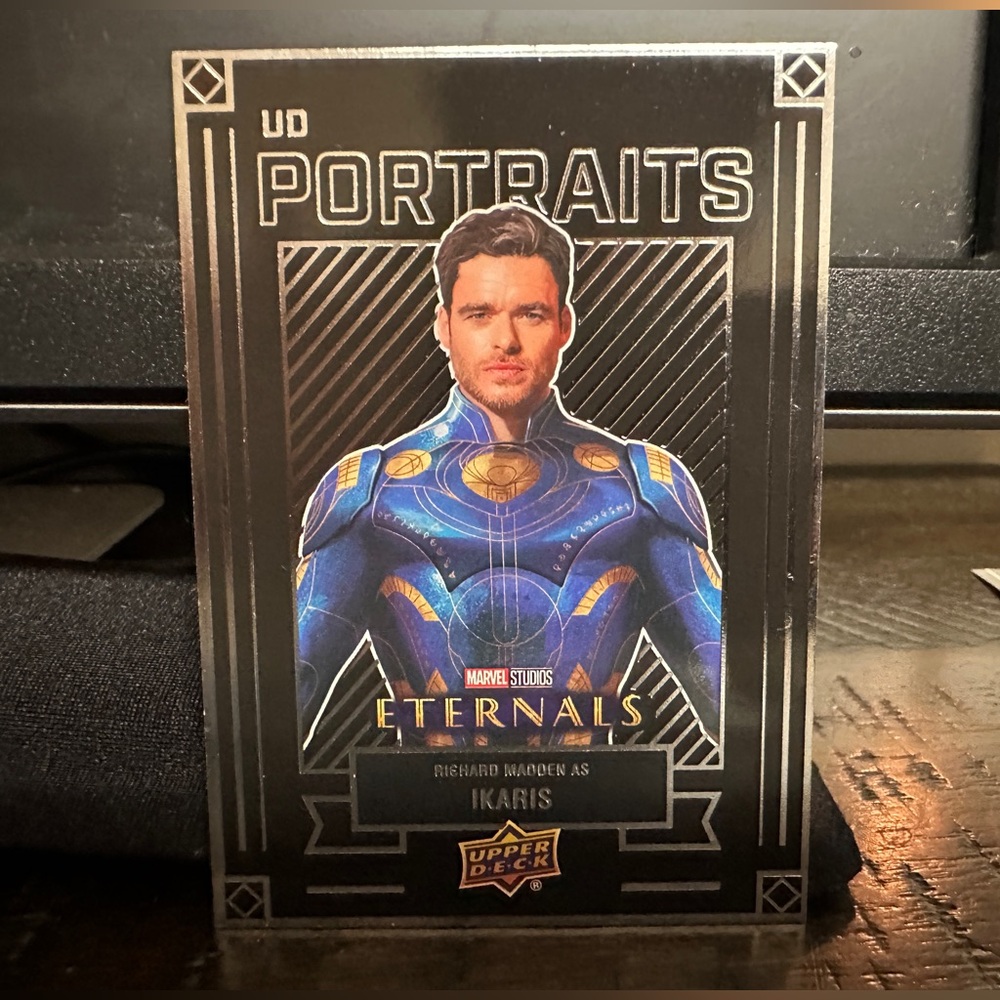 UPPER DECK MARVEL UD PORTRAITS TRADING CARD RICHARD MADDEN AS IKARIS ETERNALS